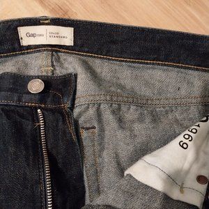 GAP 1969 jeans 33x30 dark blue almost new